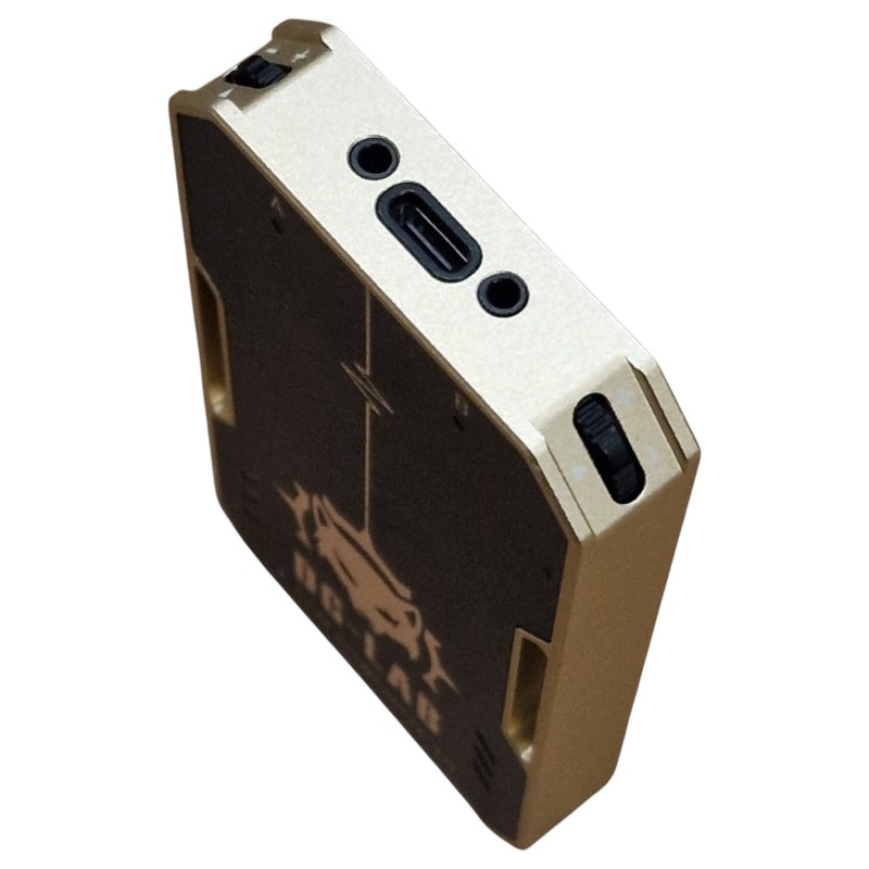 DG-LAB Coyote 3.0 - kétcsatornás elektrostimulációs vezérlő (fekete) 170895 termék bemutató kép