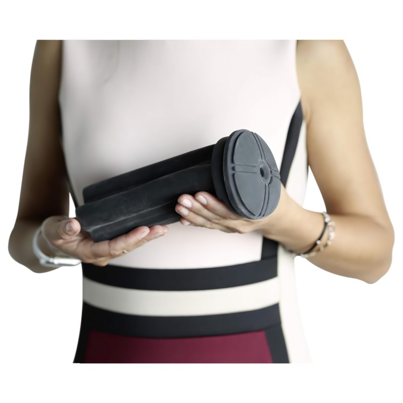 Kiiroo Titan Tight-Fit - maszturbátor betét férfiaknak (fekete) 156054 termék bemutató kép